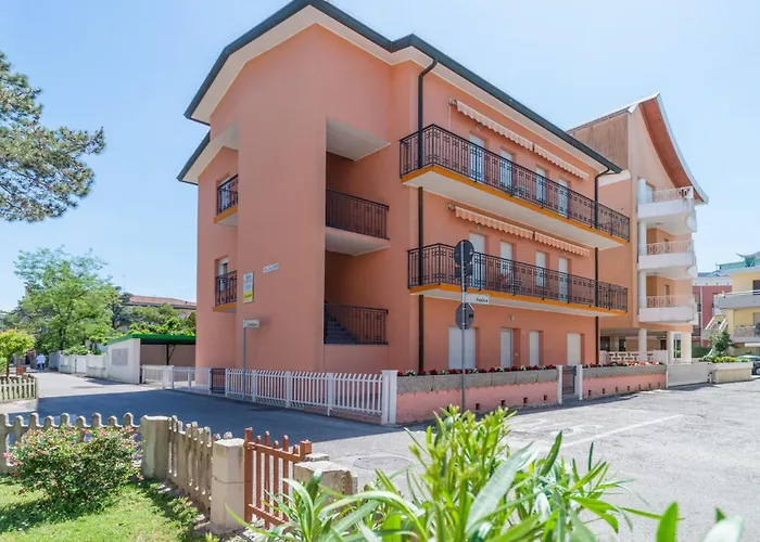 Comfy Flat By The Μπιμπιόνε